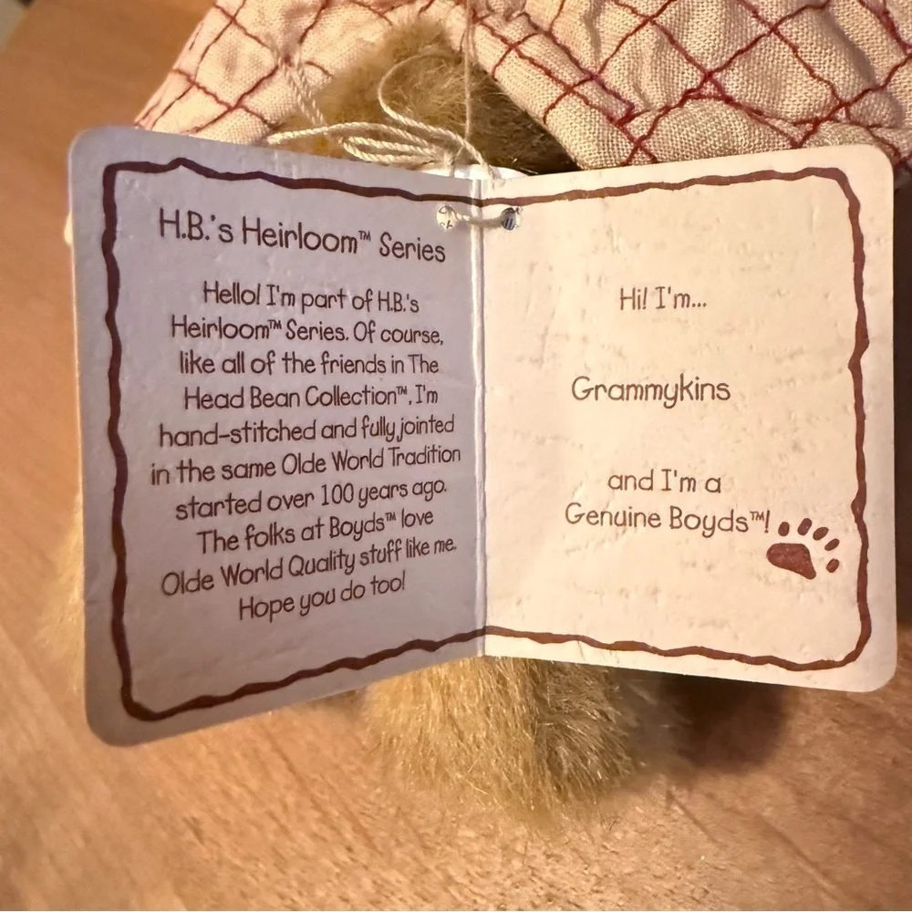 Boyds Bears clean tags heart
